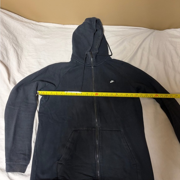 Nike Men's Black Zip-Up Sweater - Picture 2 of 5